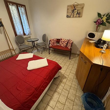 Hotel The Wolf House Venecia Exterior foto