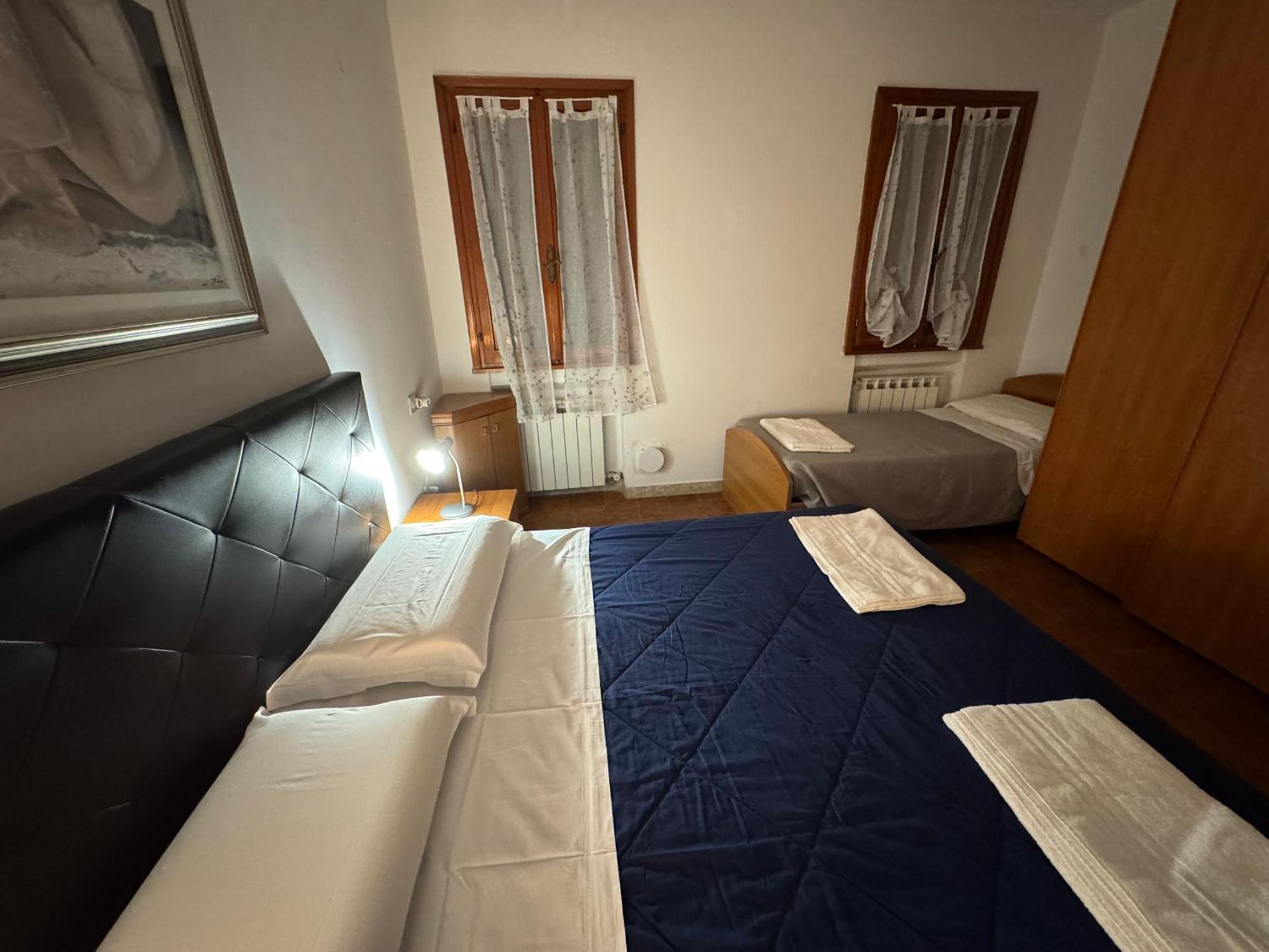 Hotel The Wolf House Venecia Exterior foto